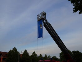 "De Gill schall leven" - Fleckensgilde tanzt um den Roland