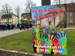 Rund 500 demonstrieren in Bad Bramstedt gegen „Rechts“