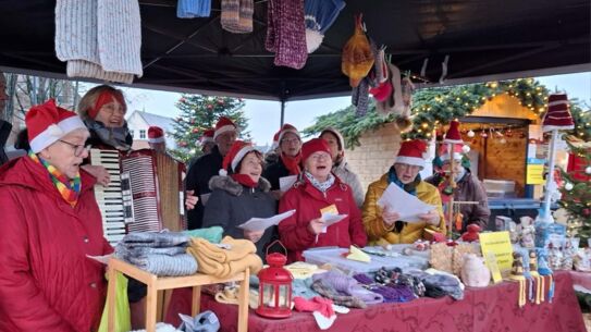 Chor`82 und Crazy Kids laden ein zum musikalischen Weihnachtsfest