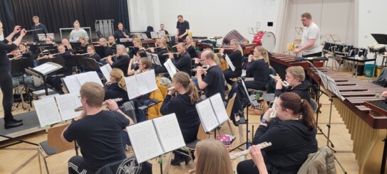 Voller Klang voraus: Die Proben für das Konzerthighlight am 18. April in der Stadthalle Neumünster laufen auf Hochtouren.