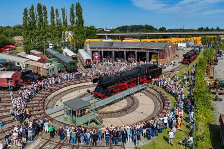 Die „Königin der Schiene“ hält Hof in Neumünster