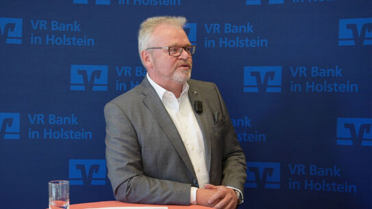 „So erwarten wir die Kredit- und Anlagezinsen in 2024“