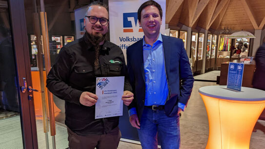 "Fit für die Zukunft" Glaserei Manske gewinnt Förderpreis