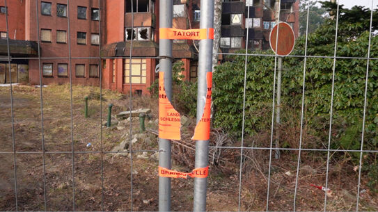 Über 150 Einsatzkräfte bei Großbrand im Hotel Gutsmann