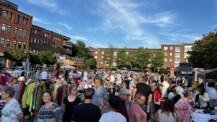 Nachtflohmärkte - Besondere Fundstücke und sommerliche Atmosphäre