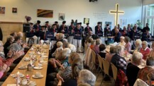 Shantychor die Alstermöwen begeistert beim Seniorencafé