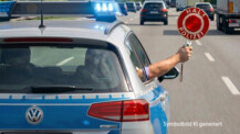 Polizistin bei Bad Bramstedt fast von 17-Jährigem überfahren