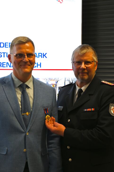 Ehrungen und Beförderungen bei der Freiwilligen Feuerwehr Kaltenkirchen