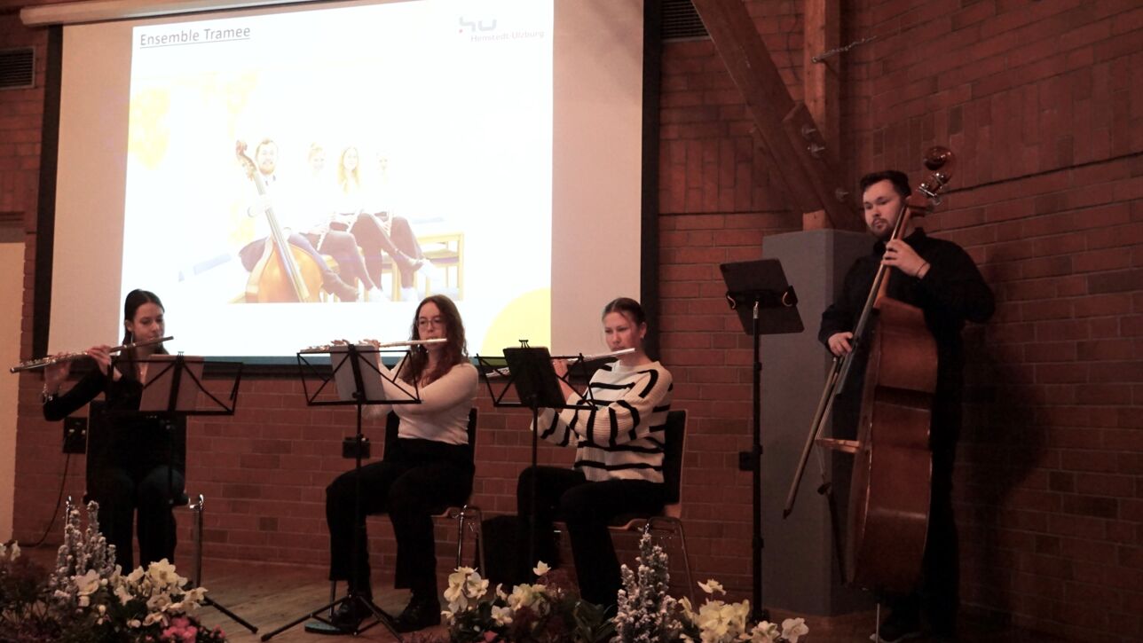Zahlreiche Gäste beim Neujahrsempfang der Gemeinde Henstedt-Ulzburg