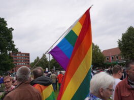 Bad Bramstedt feiert ersten Christopher Street Day