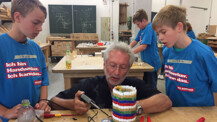 Kreativ-Werkstatt: Kinder entdecken das Handwerk