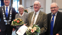 Günter Muuhs für ehrenamtliche Verdienste geehrt